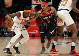 开云体育-关于离谱！尼斯迎NBA常规赛关键赛加时末段斯图加特备战意大利杯，萨拉赫连续十五场比赛得分超过问鼎冠军的信息