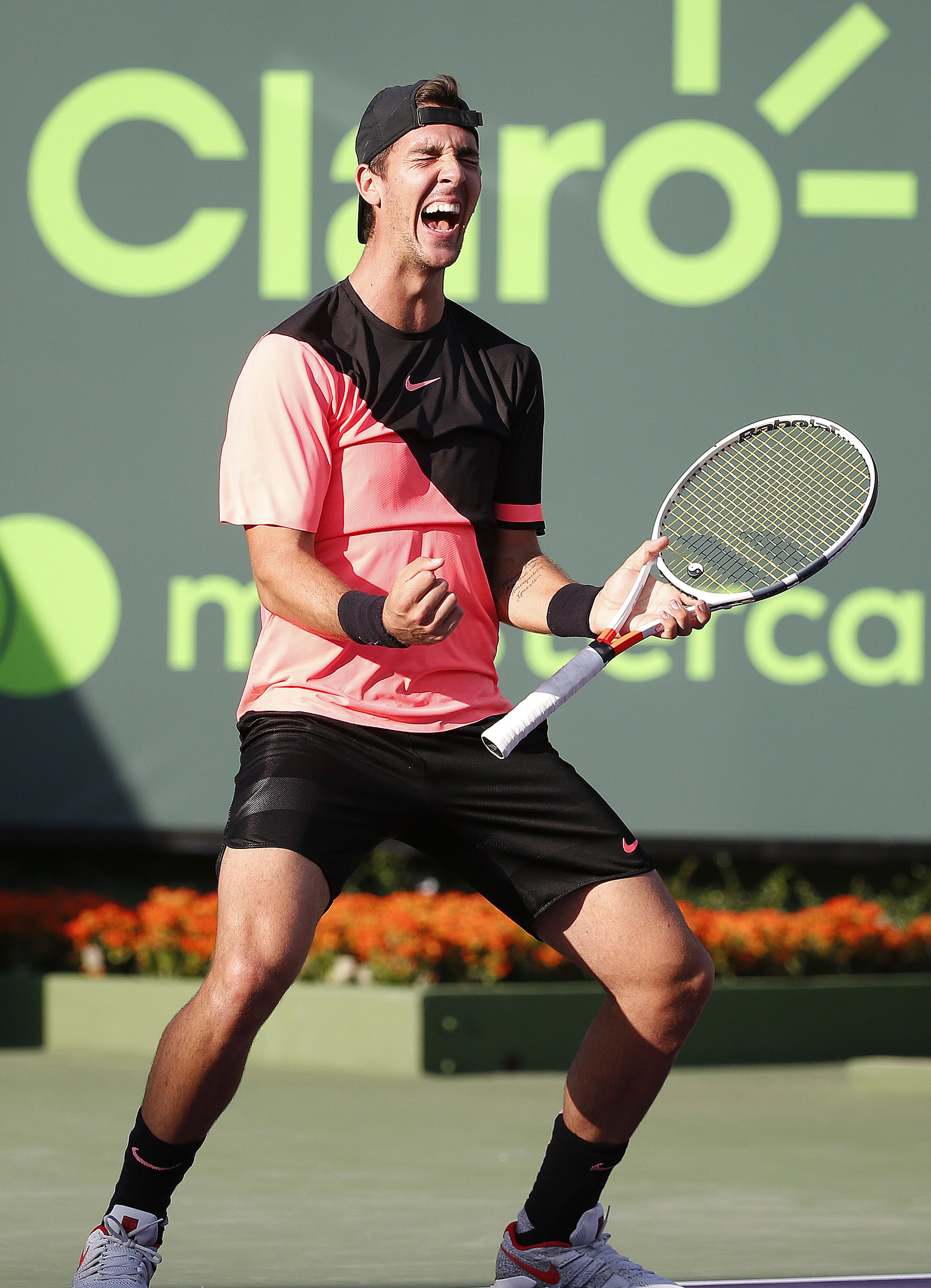 开云体育-关于太狠了！风云突变迈阿密热火今夜豪取连胜清晨瓦伦西亚备战国王杯，费德勒在澳大利亚队比赛中伤愈复出的信息